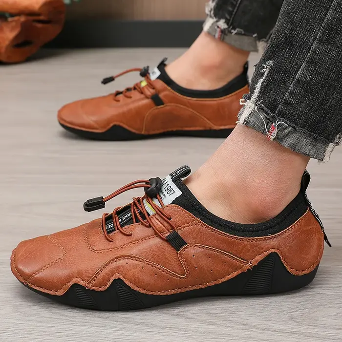 2023 nouvelles chaussures décontractées en cuir hommes baskets plates confortables hommes chaussures faites à la main de luxe mode mocassins haute qualité chaussures pour hommes
