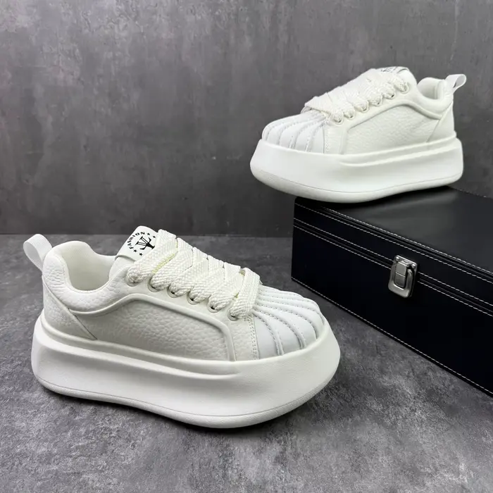 Chaussures de sport épaisses pour hommes, chaussures de skate originales de créateur, faciles à asso
