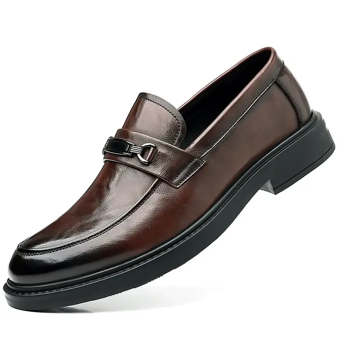 Chaussures italiennes à enfiler en cuir haut de gamme pour hommes