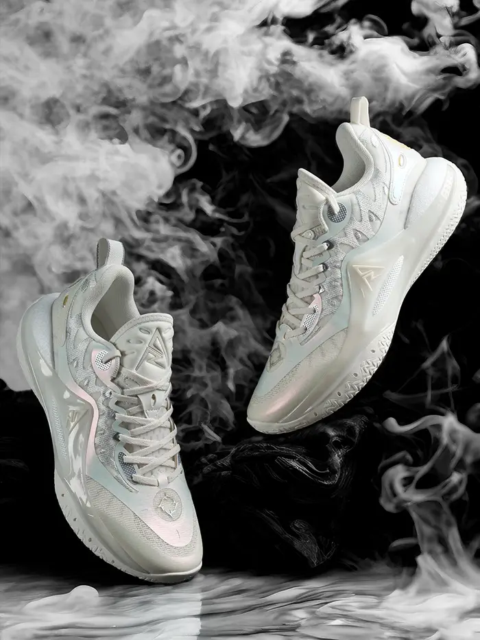 Chaussures de basket-ball RIGORER Austin Reaves AR2 'Ghost' – Baskets antidérapantes à rebond élevé avec électro-bordures blanches et argentées
