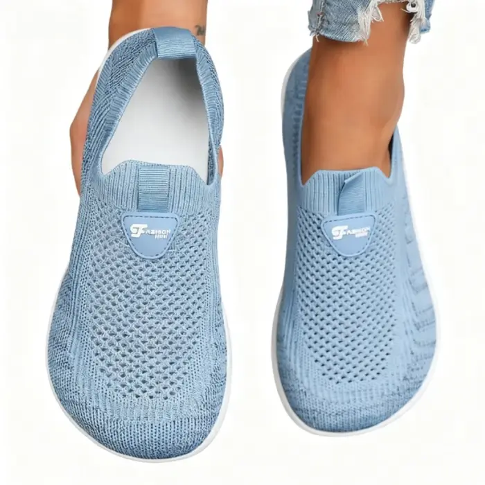 Chaussures plates à bout large pour femmes