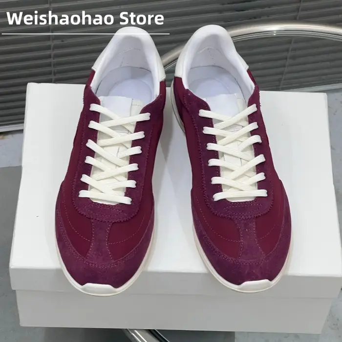Nouvelle Collection Printemps 2026 : Chaussures Athlétiques Femme – Design Minimaliste Bicolore, Bout en Forme d'Amande, Lacets, Confortables et Décontractées