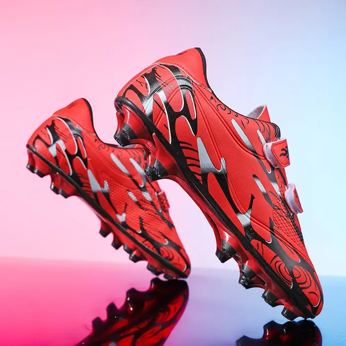 Chaussures de football professionnelles pour enfants à crampons longs FG