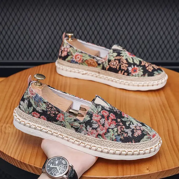 Chaussures plates pour hommes
