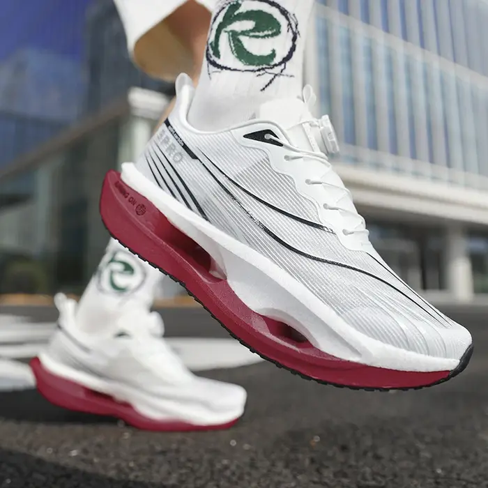 Chaussures de course pour hommes et femmes