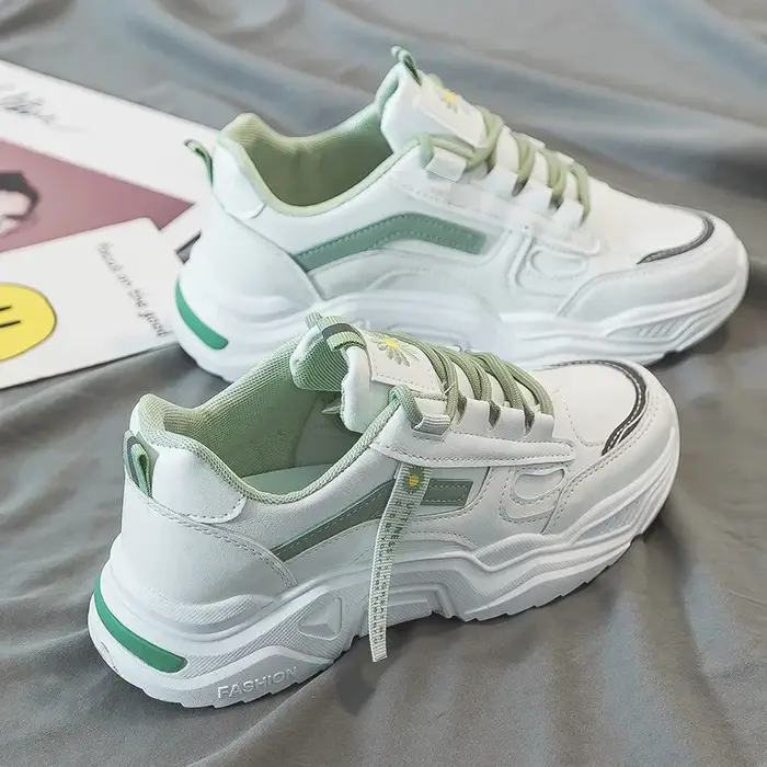 Nouvelles baskets tendance printemps 2024 pour femmes