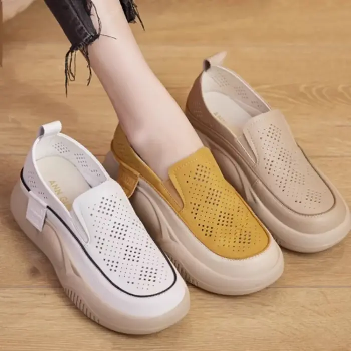 Chaussures simples à bout rond et semelle souple pour femmes