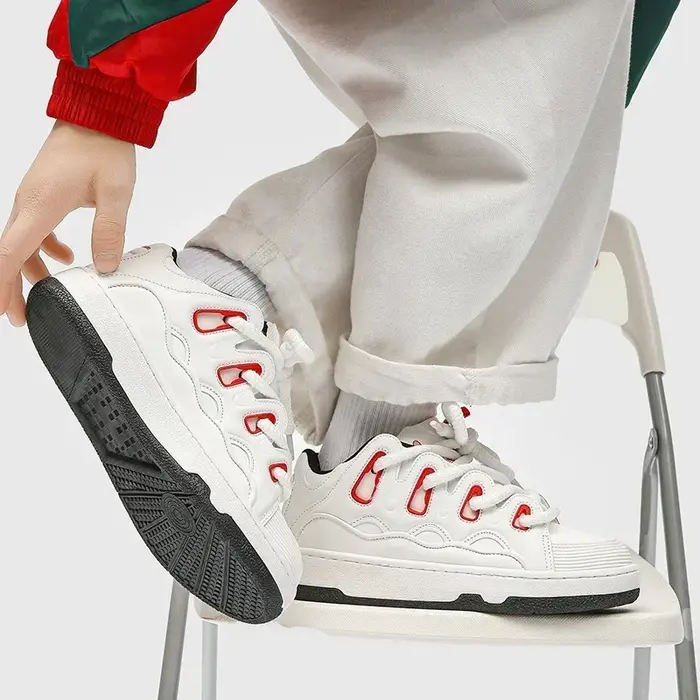 Chaussures pour hommes à la mode, sports de plein air nouvelles chaussures décontractées respirantes à semelles épaisses, chaussures de course antidérapantes et confortables, chaussures de tennis