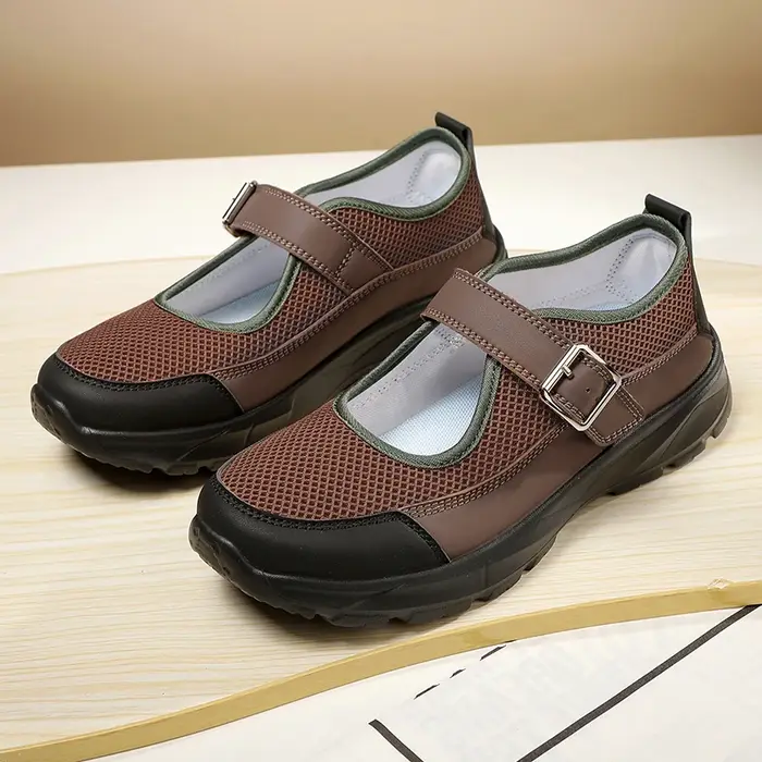 Chaussures de marche pour femmes