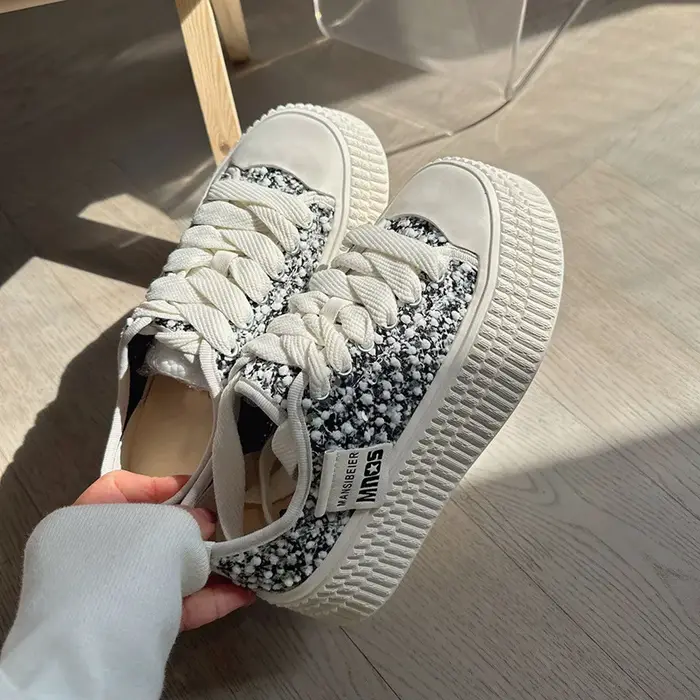 Nouveau Air Mesh blanc chaussures brillant paillettes femmes décontracté à semelles épaisses
