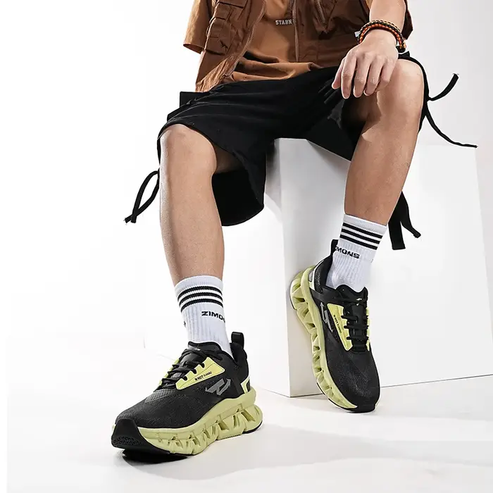 Chaussures de course planche de carbone spécialité Marathon hommes sport respirant léger femmes confortable athlétique antidérapant baskets