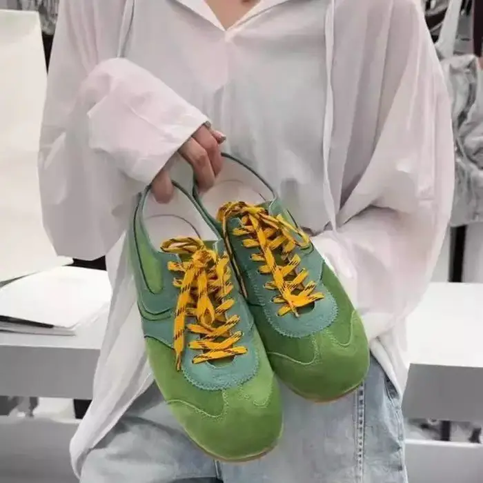 Chaussures d'entraînement allemandes femmes 2026 été plat à lacets Forrest Gump