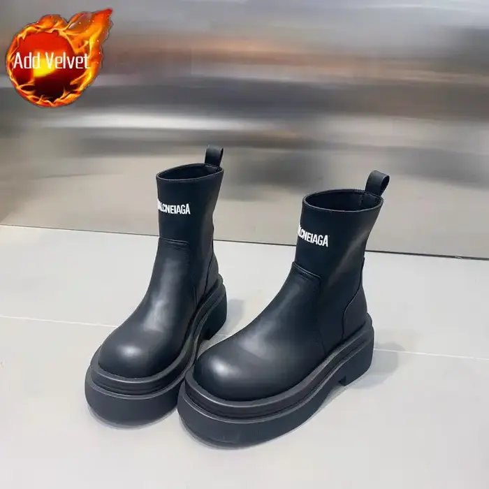 Bottes à plateforme noires pour femmes, chaussures pour dames, Parker rond, confortables et élégantes, cosplay, prix bas, chic, chaud