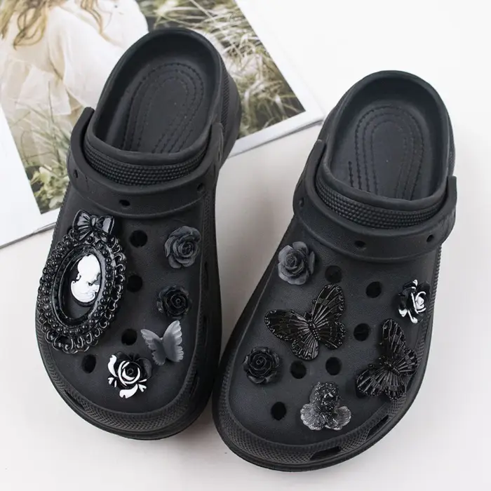 Breloques de chaussures à trous pour bricolage, Diablo Locke, petite série de parfum, poignées de fl
