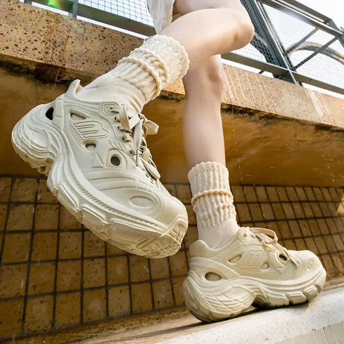2025 été nouvelle mode respirant grosses baskets femmes EVA antidérapant Wading plate-forme chaussures femme en plein air semelle épaisse chaussure de sport