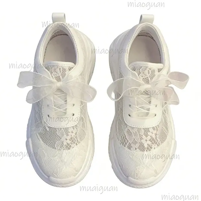 Baskets compensées blanches en dentelle pour femme – Chaussures d'été respirantes en maille