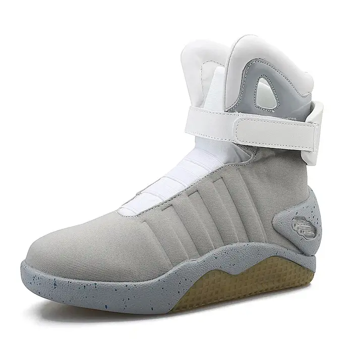 Chaussures de skateboard nouvelles bottes LED pour hommes, femmes, garçons et filles chaussures lumi