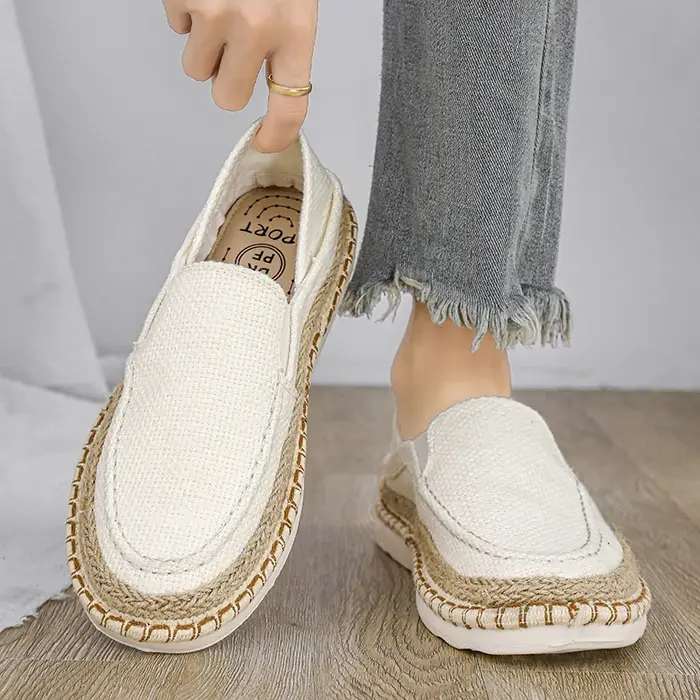 Chaussures d'été pour hommes en promotion : Mocassins confortables et décontractés