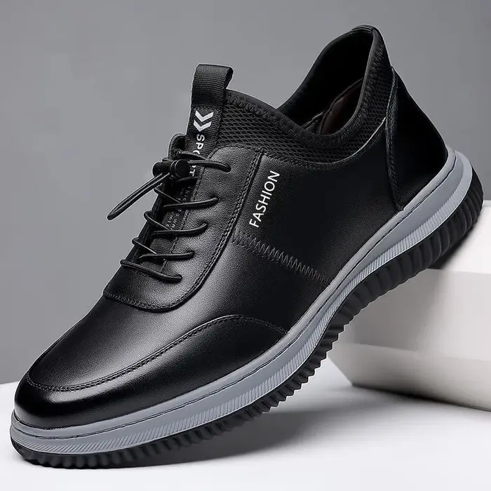 Chaussures de sport légères en cuir PU pour hommes, baskets respirantes pour hommes, à lacets, confortables, décontractées, course à pied, extérieur, nouveau