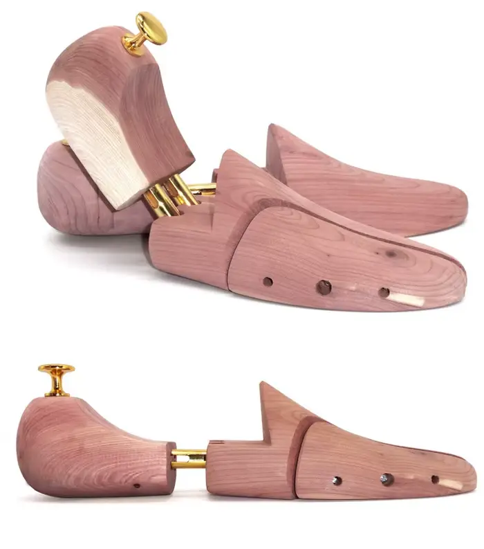 Supports de chaussures en bois