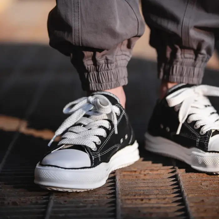 Chaussures basses décontractées en toile dissoute Maden pour hommes