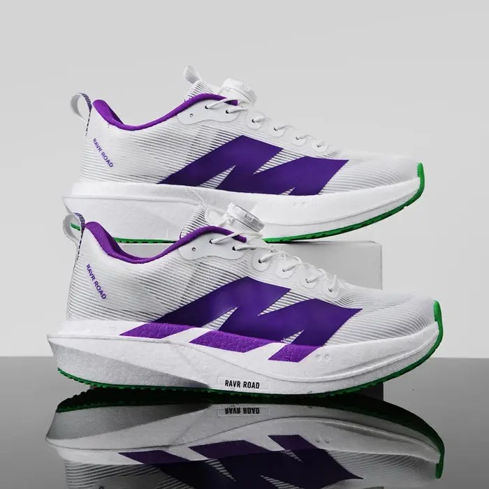 Chaussures de course pour hommes à boucle rotative