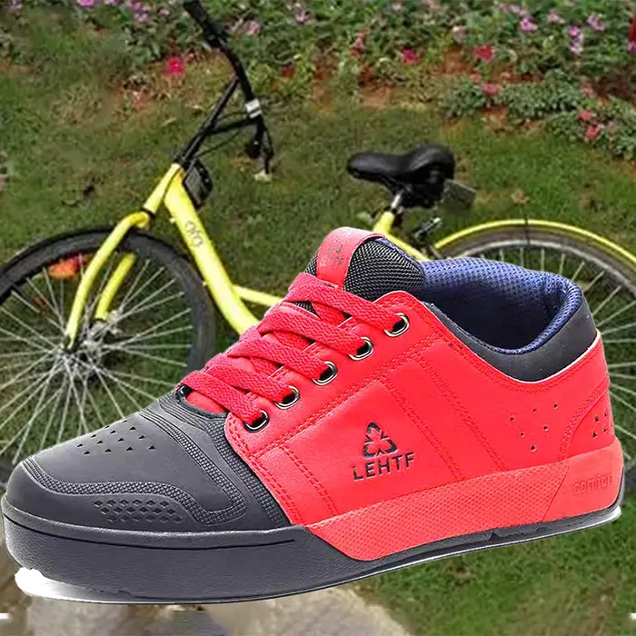 Chaussures de montagne respirantes pour hommes et femmes, baskets d'escalade, chaussures de sport de haute qualité, chaussures de trekking, chaussures de cyclisme tout-terrain, chaussures de rencontre