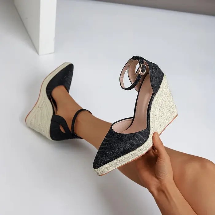 Sandales à talons compensés pour femmes
