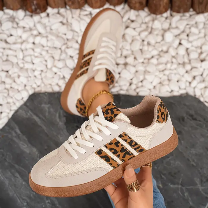 Femmes baskets 2025 nouvelle mode luxe concepteur chaussures confortables pour les femmes marque cla