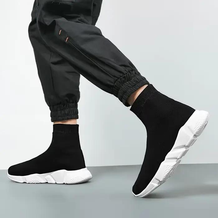 Chaussettes montantes baskets pour hommes femmes classique noir