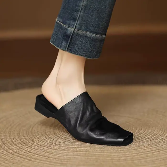 Mules pour femmes vêtements chauds femme carré bout fermé pantoufles peau de vache chaussures plates