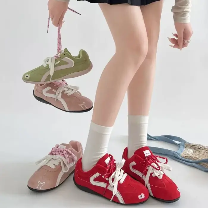 Chaussures pour femmes style doux