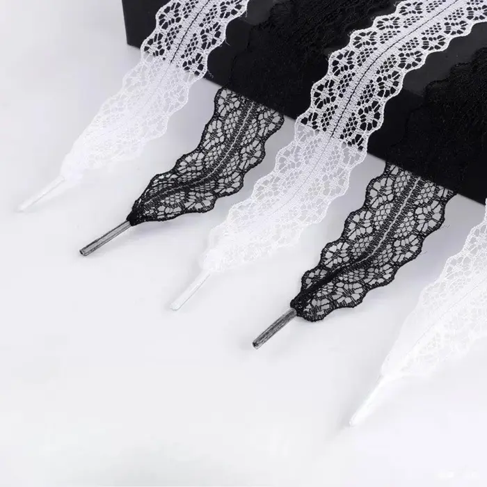 Lacets à lacets plats pour femmes, noirs et blancs, pour chaussures décontractées et baskets, accessoires de chaussures