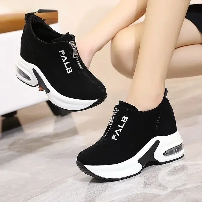 Chaussures de tennis à l'offre elles épaisses pour femmes avec plateforme, panier compensé, décontracté, été, 2024
