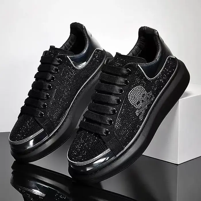Baskets respirantes et décontractées pour hommes, chaussures de vulcanisation à fond épais avec strass, résistantes à l'usure, nouvelle collection