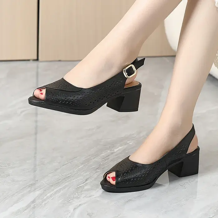 Sandales ouvertes en cuir véritable pour femmes