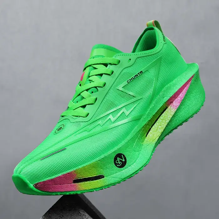 Chaussures de course sportives à plaque de carbone spécialisée pour marathon