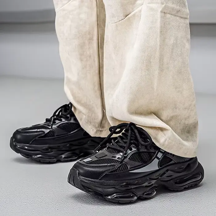 Chaussures de sport décontractées pour hommes en noir pur luxueuses