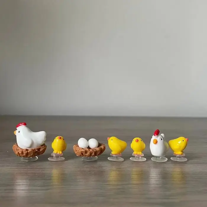 Breloques de chaussures avec petit trou de poulet jaune