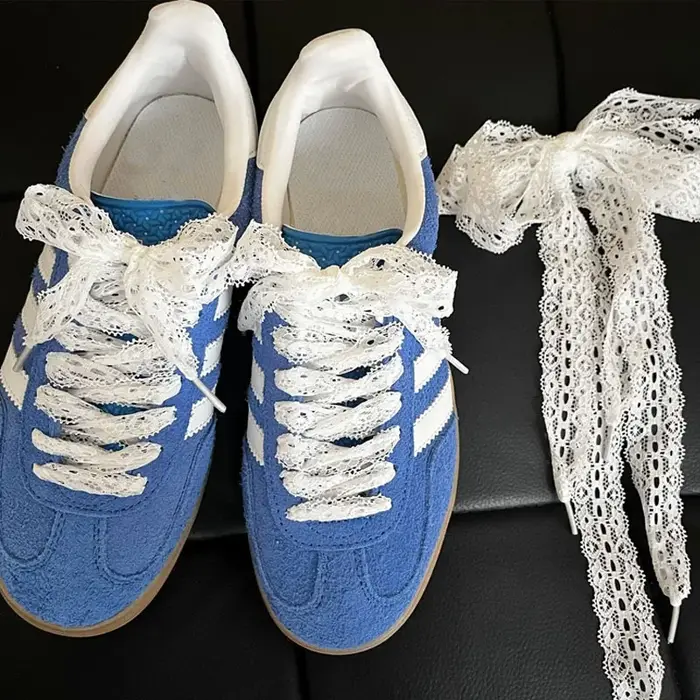1/4 paires fantaisie dentelle 3CM de large lacets plats baskets femmes chaussures décontractées noir blanc mode