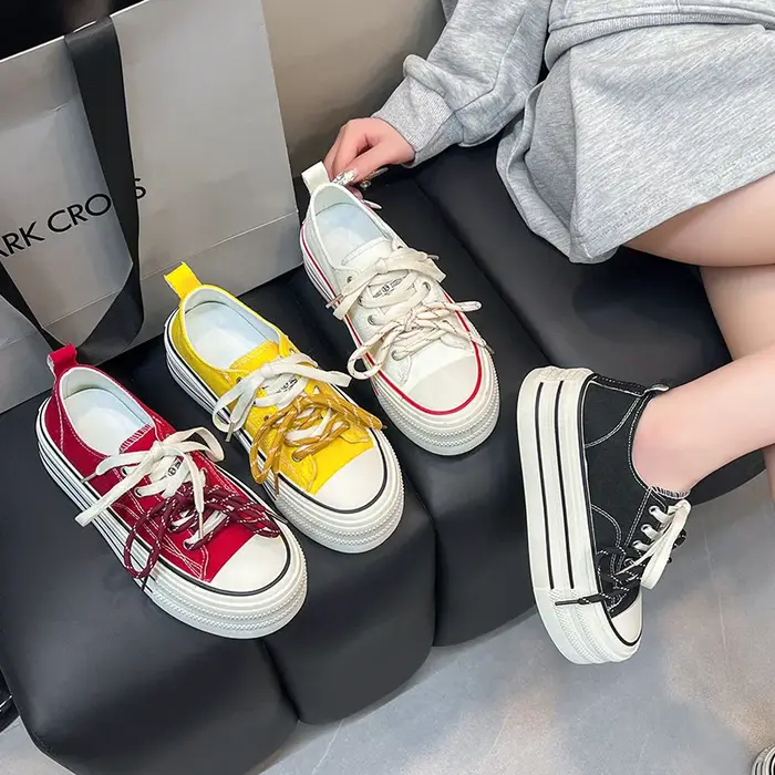 Chaussures décontractées en toile pour femmes