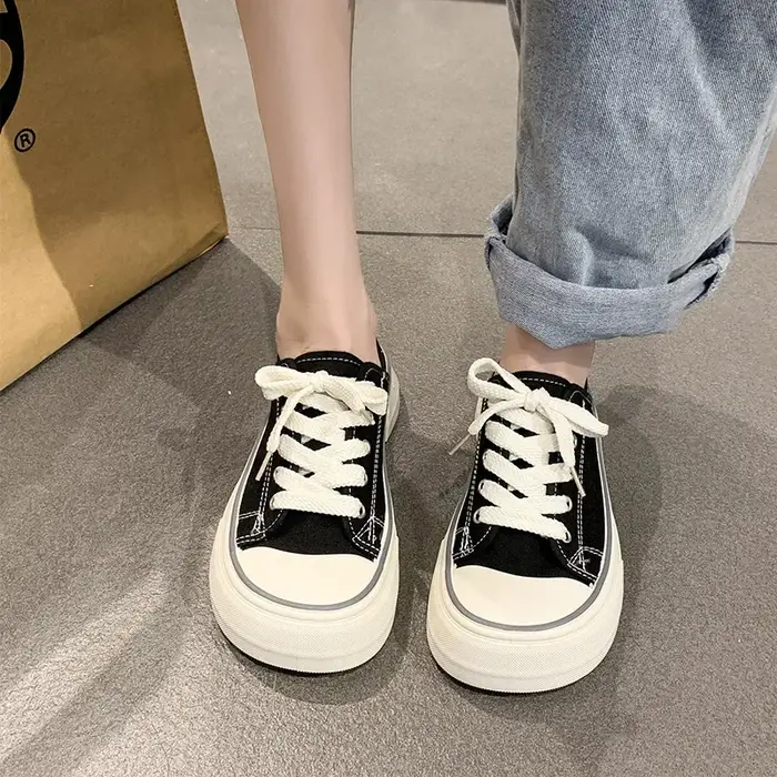 Chaussures en toile à enfiler pour femmes